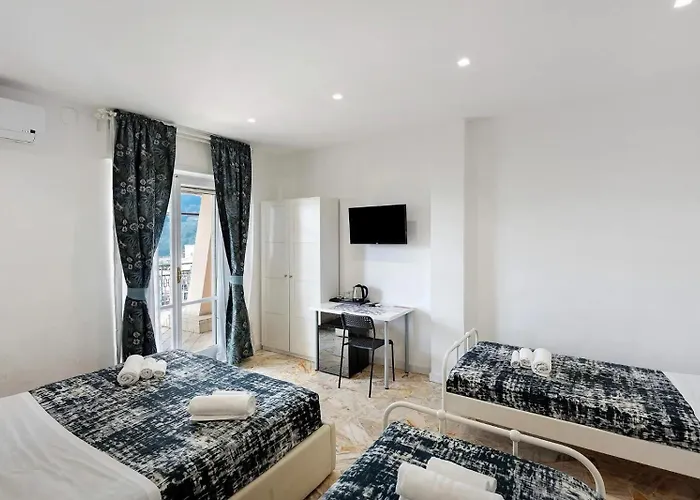 招待所 La Terrazza Su 那不勒斯