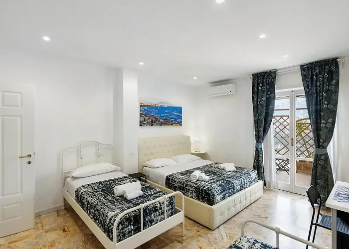 La Terrazza Su Napels