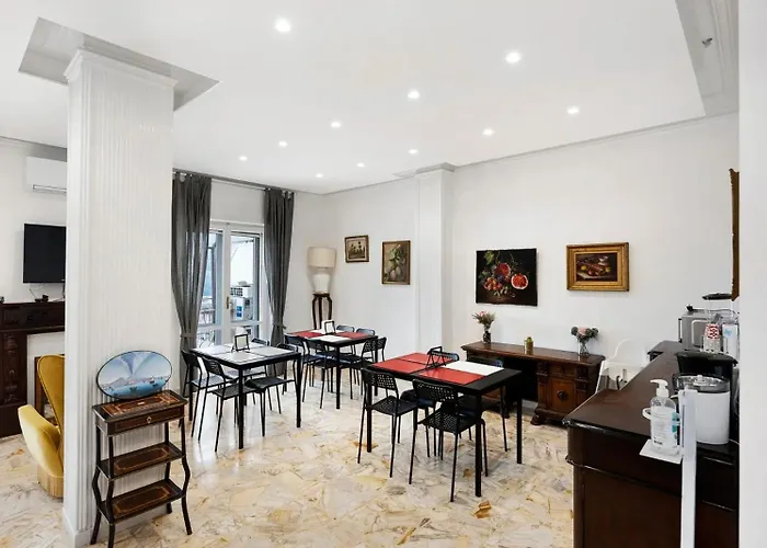 Guest house La Terrazza Su Naples